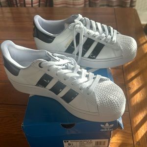 Adidas Superstar Bold